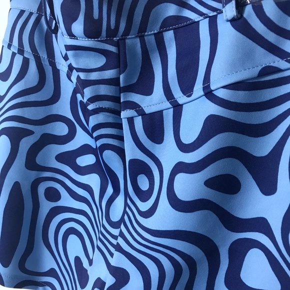 Fashionnova // Lindsee Printed Short Set - XS, Blue - Picture 11 of 14